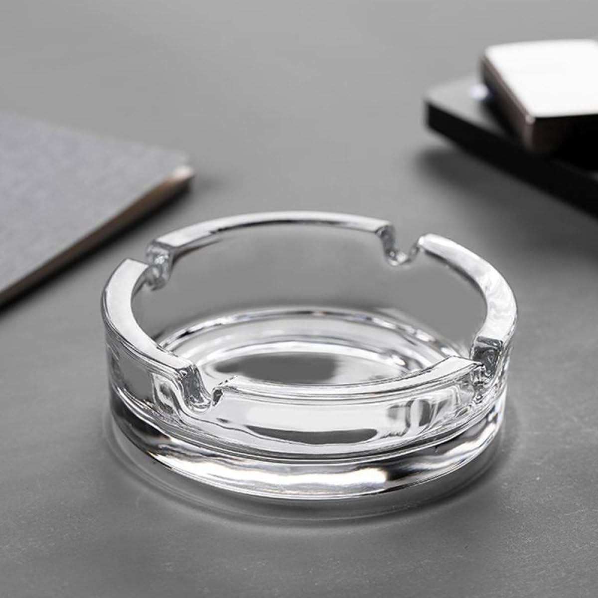 SKY-TOUCH Glass Ashtrays Round Transparent Ashtrays Portable Modern Desktop Containers Suitable for Home Offices, Hotels, Cafes | Durable Desktop Smoking Accessory 10.6cm * 3.5cm