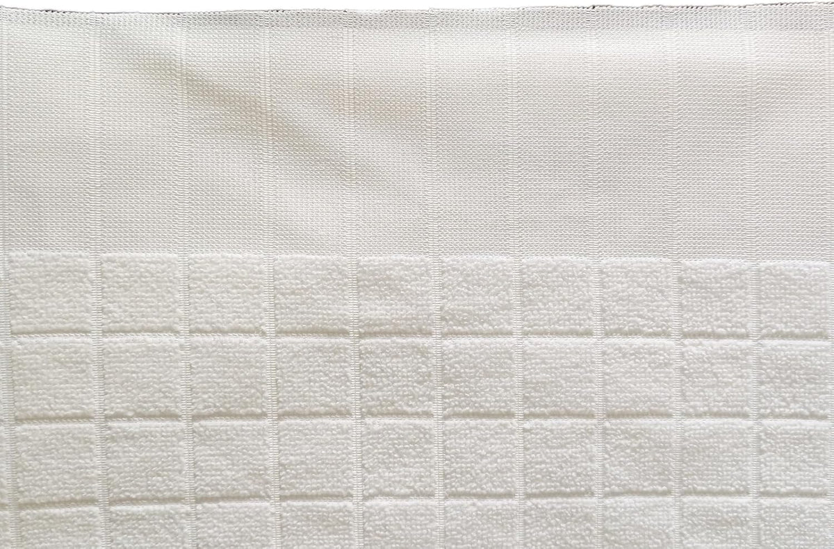 SKY-TOUCH Ihram Towel Set for Hajj & Umrah : 2-Piece Ihram Ahram Towels with Bag – 220 x 110 cm, 700g – Lightweight, Soft, Quick-Drying Fabric, Pilgrimage Ihram Clothing for Mecca Medina (Square) - 5